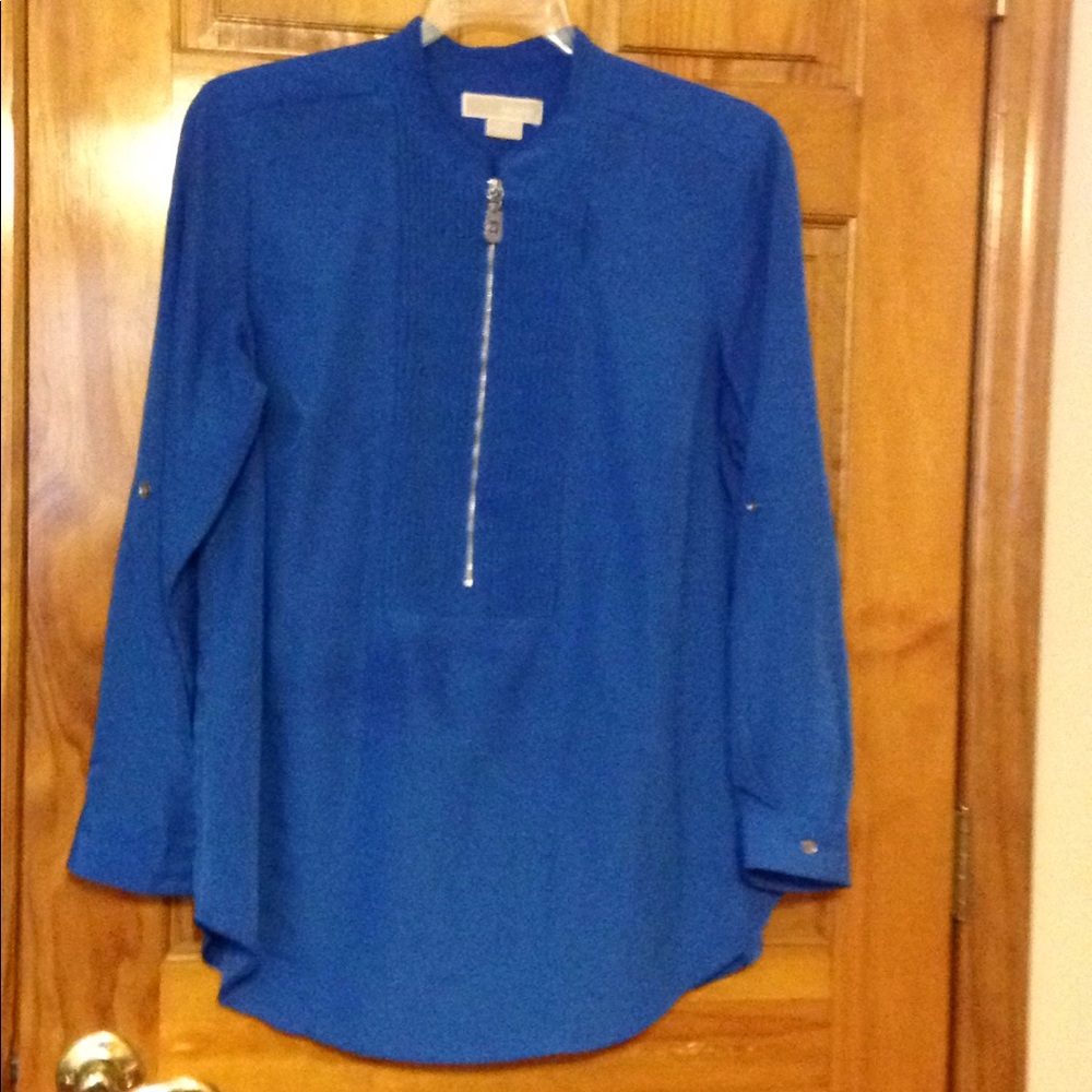 Brand new Michael Kors shirt